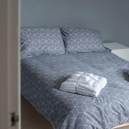 Peaceful & Spacious Family Home In Eastbourne! Luaran gambar